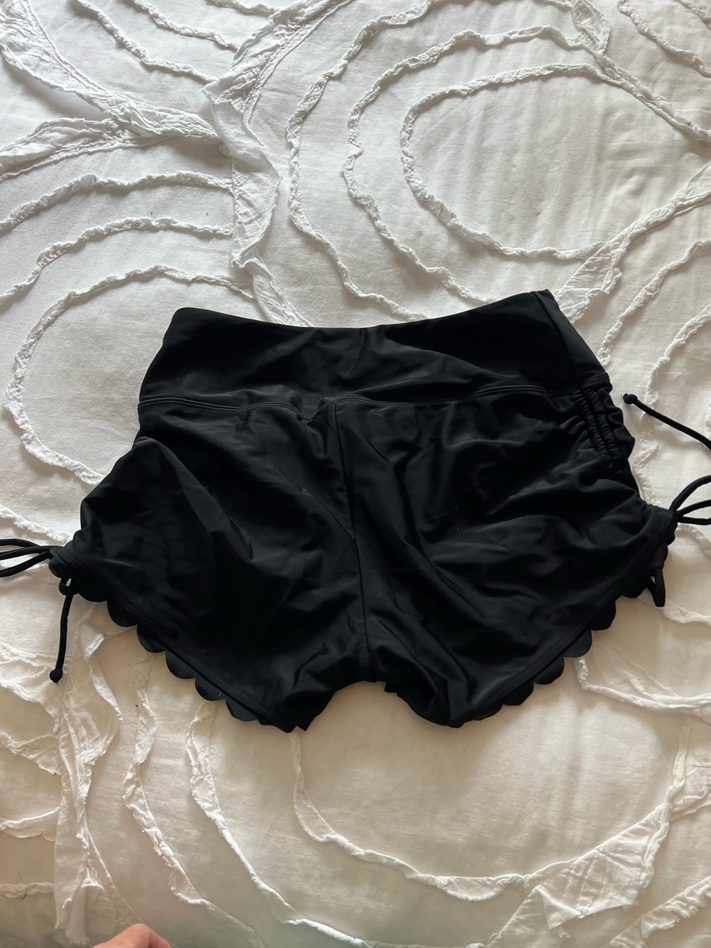 Women’s Black Scallop Hem Athletic Shorts